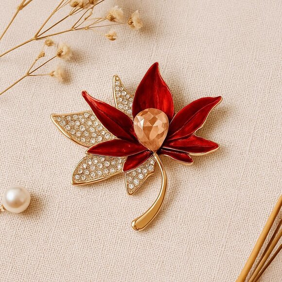 Red Enamel Maple Leaf Brooch Sparkling Crystal Rose Gold Tone VTG Autumn Fashion - Picture 1 of 12